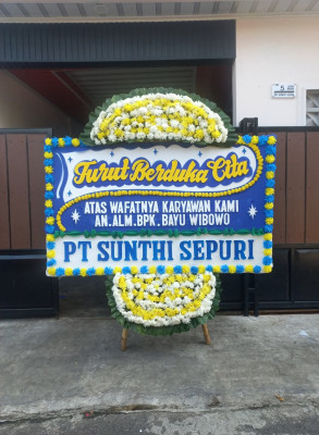 Papan Bunga Duka di Madidir Unet